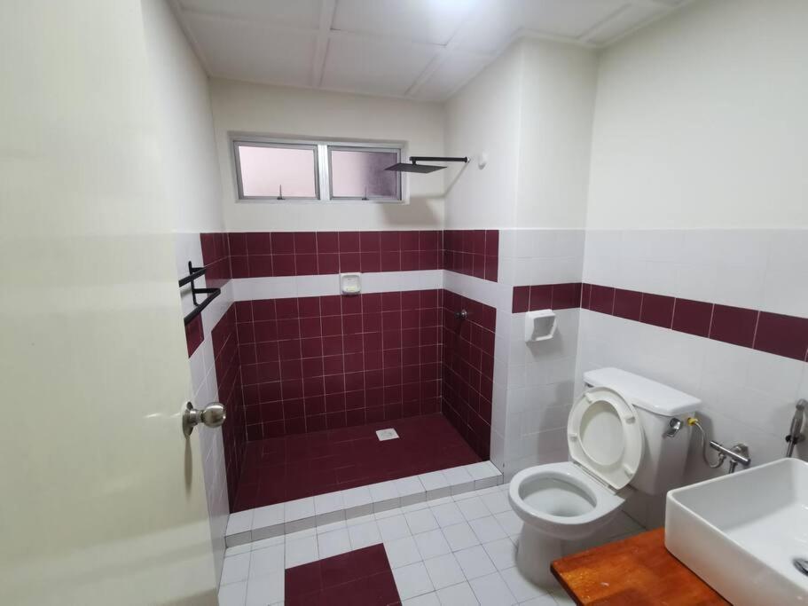 Entire Condo Pd Marina View Villa 2-Bedroom Port Dickson Ngoại thất bức ảnh